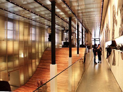 prada center